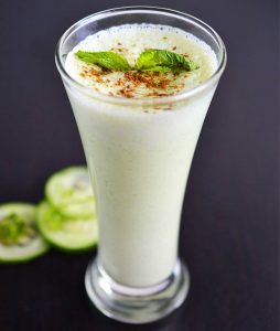 salatalik-lassi