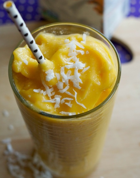 mangolu-pina-colada-smoothie